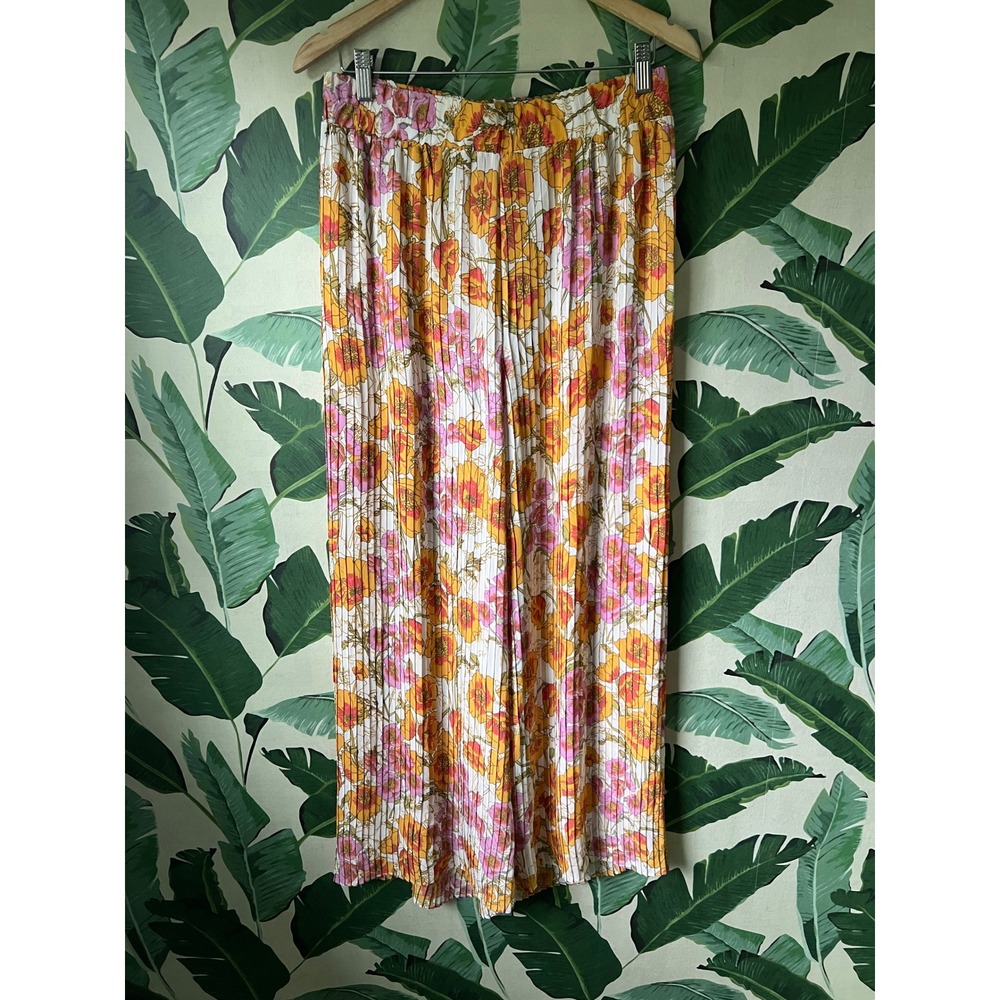 Rose + Olive Pleated Floral Pants Women Medium Multi Color